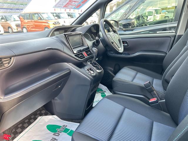 ヴォクシー ＺＳ　煌　ＥＴＣ　バックカメラ　レーンアシスト　衝突被害軽減システム　両側電動スライドドア　オートマチックハイビーム　オートライト　ＬＥＤヘッドランプ　スマートキー　アイドリングストップ　電動格納ミラー（26枚目）