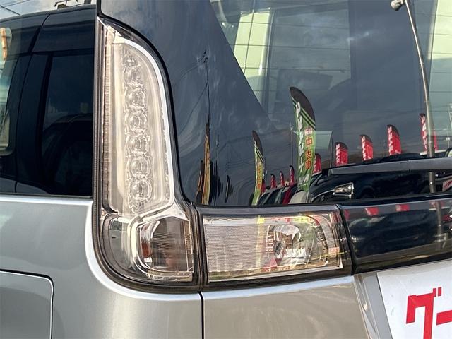 スペーシアカスタム ＸＳ　ドライブレコーダー　ＥＴＣ　両側電動スライドドア　ナビ　ＴＶ　オートライト　ＨＩＤ　スマートキー　アイドリングストップ　電動格納ミラー　シートヒーター　ベンチシート　ＣＶＴ（22枚目）