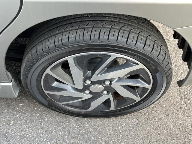 スペーシアカスタム ＸＳ　ドライブレコーダー　ＥＴＣ　両側電動スライドドア　ナビ　ＴＶ　オートライト　ＨＩＤ　スマートキー　アイドリングストップ　電動格納ミラー　シートヒーター　ベンチシート　ＣＶＴ（30枚目）