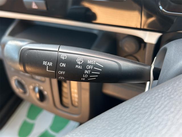 モコ Ｓ　キーレスエントリー　電動格納ミラー　ベンチシート　ＣＶＴ　盗難防止システム　ＡＢＳ　ＣＤ　ミュージックプレイヤー接続可　衝突安全ボディ　エアコン　パワーステアリング　パワーウィンドウ　運転席エアバッグ（7枚目）