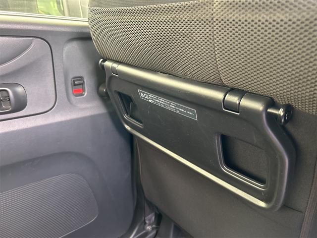 Ｎ－ＢＯＸカスタム Ｇ　ＳＳパッケージ　ドライブレコーダー　ＥＴＣ　バックカメラ　両側電動スライドドア　ナビ　ＴＶ　オートライト　ＨＩＤ　スマートキー　アイドリングストップ　電動格納ミラー　シートヒーター　ベンチシート　ＣＶＴ（51枚目）