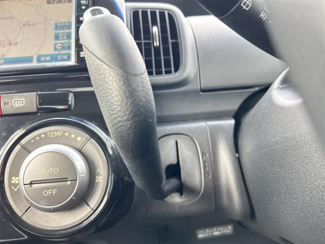 タント カスタムＲＳ　ＥＴＣ　バックカメラ　電動スライドドア　ナビ　ＴＶ　ＨＩＤ　スマートキー　電動格納ミラー　ベンチシート　ＣＶＴ　盗難防止システム　ＡＢＳ　ＣＤ　ＤＶＤ再生　ＵＳＢ　Ｂｌｕｅｔｏｏｔｈ　アルミホイール（7枚目）