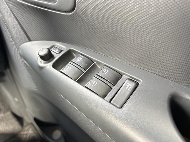タント カスタムＲＳ　ＥＴＣ　バックカメラ　電動スライドドア　ナビ　ＴＶ　ＨＩＤ　スマートキー　電動格納ミラー　ベンチシート　ＣＶＴ　盗難防止システム　ＡＢＳ　ＣＤ　ＤＶＤ再生　ＵＳＢ　Ｂｌｕｅｔｏｏｔｈ　アルミホイール（11枚目）
