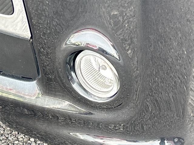 タント カスタムＲＳ　ＥＴＣ　バックカメラ　電動スライドドア　ナビ　ＴＶ　ＨＩＤ　スマートキー　電動格納ミラー　ベンチシート　ＣＶＴ　盗難防止システム　ＡＢＳ　ＣＤ　ＤＶＤ再生　ＵＳＢ　Ｂｌｕｅｔｏｏｔｈ　アルミホイール（24枚目）