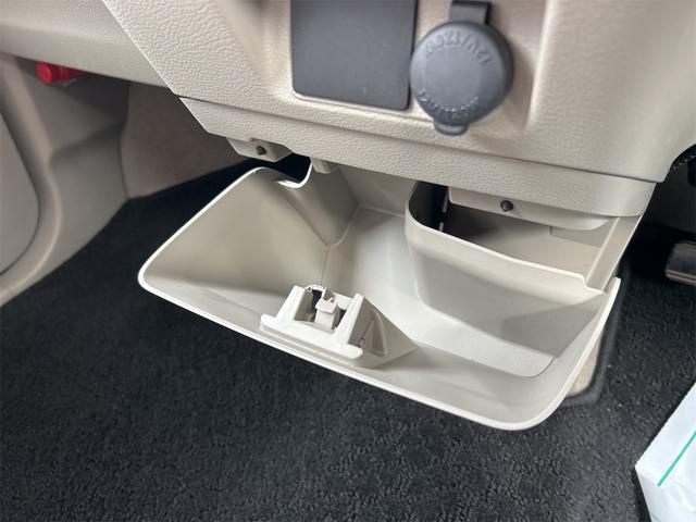スペーシア Ｇ　両側スライドドア　スマートキー　アイドリングストップ　電動格納ミラー　シートヒーター　ベンチシート　ＣＶＴ　盗難防止システム　ＡＢＳ　ＵＳＢ　衝突安全ボディ　エアコン　パワーステアリング（46枚目）