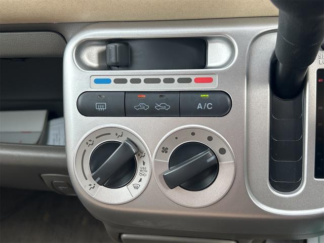 モコ Ｓ　キーレスエントリー　電動格納ミラー　ベンチシート　ＡＴ　盗難防止システム　ＡＢＳ　衝突安全ボディ　エアコン　パワーステアリング（5枚目）