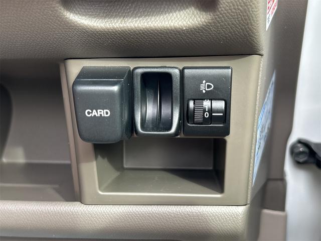 モコ Ｓ　キーレスエントリー　電動格納ミラー　ベンチシート　ＡＴ　盗難防止システム　ＡＢＳ　衝突安全ボディ　エアコン　パワーステアリング（9枚目）