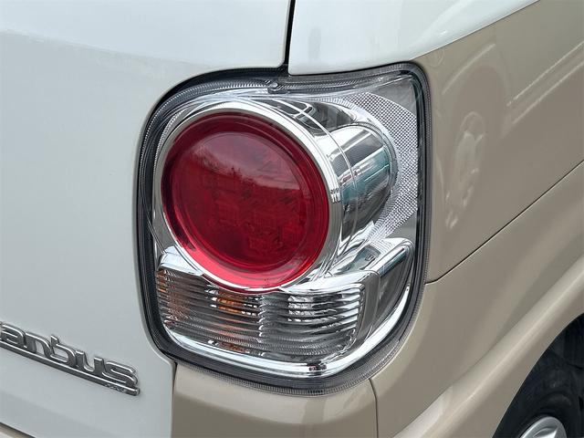 ムーヴキャンバス Ｘメイクアップリミテッド　ＳＡＩＩＩ　ドライブレコーダー　全周囲カメラ　両側電動スライドドア　ナビ　ＴＶ　レーンアシスト　衝突被害軽減システム　オートマチックハイビーム　オートライト　スマートキー　アイドリングストップ（25枚目）