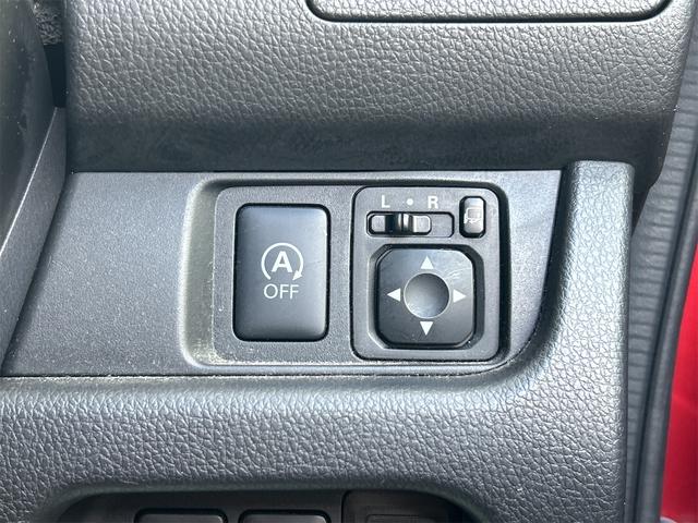 デイズ Ｘ　Ｖセレクション　ドライブレコーダー　衝突被害軽減システム　スマートキー　アイドリングストップ　電動格納ミラー　ベンチシート　ＣＶＴ　盗難防止システム　ＡＢＳ　ＥＳＣ　ＣＤ　アルミホイール　衝突安全ボディ　エアコン（7枚目）