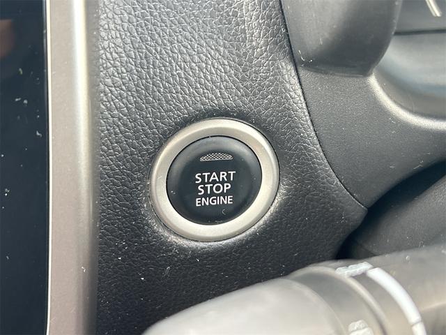 デイズ Ｘ　Ｖセレクション　ドライブレコーダー　衝突被害軽減システム　スマートキー　アイドリングストップ　電動格納ミラー　ベンチシート　ＣＶＴ　盗難防止システム　ＡＢＳ　ＥＳＣ　ＣＤ　アルミホイール　衝突安全ボディ　エアコン（8枚目）