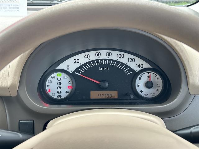 アルト F キーレスエントリー 電動格納ミラー AT 盗難防止システム CD 衝突安全ボディ エアコン パワーステアリング パワーウィンドウ 運転席エアバッグ 助手席エアバッグ(4枚目)