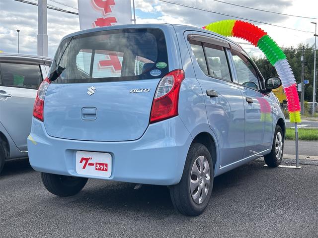 アルト F キーレスエントリー 電動格納ミラー AT 盗難防止システム CD 衝突安全ボディ エアコン パワーステアリング パワーウィンドウ 運転席エアバッグ 助手席エアバッグ(15枚目)