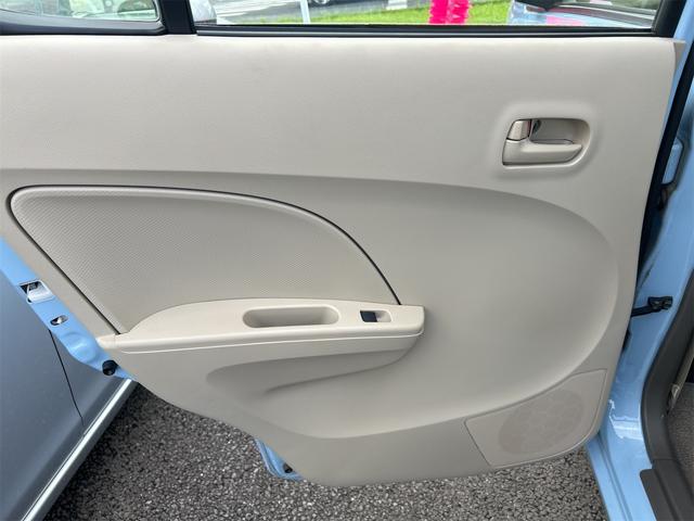 アルト F キーレスエントリー 電動格納ミラー AT 盗難防止システム CD 衝突安全ボディ エアコン パワーステアリング パワーウィンドウ 運転席エアバッグ 助手席エアバッグ(28枚目)