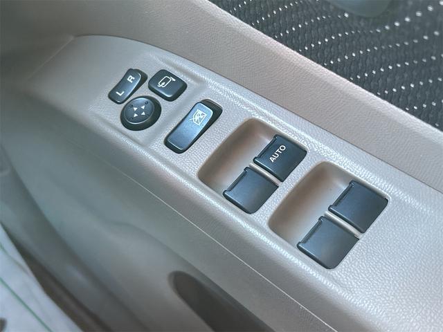 パレット XS ETC 両側スライド・片側電動 ナビ TV オートライト HID スマートキー 電動格納ミラー ベンチシート AT 盗難防止システム ABS CD USB ミュージックプレイヤー接続可 アルミホイール(11枚目)