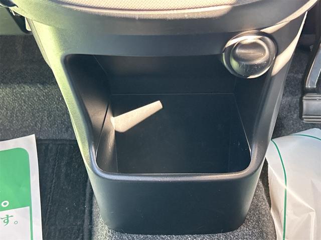 ムーヴ カスタム　ＲＳ　ドライブレコーダー　ＥＴＣ　バックカメラ　ナビ　ＴＶ　オートライト　スマートキー　アイドリングストップ　電動格納ミラー　ベンチシート　ＣＶＴ　盗難防止システム　ＡＢＳ　ＣＤ　Ｂｌｕｅｔｏｏｔｈ（39枚目）