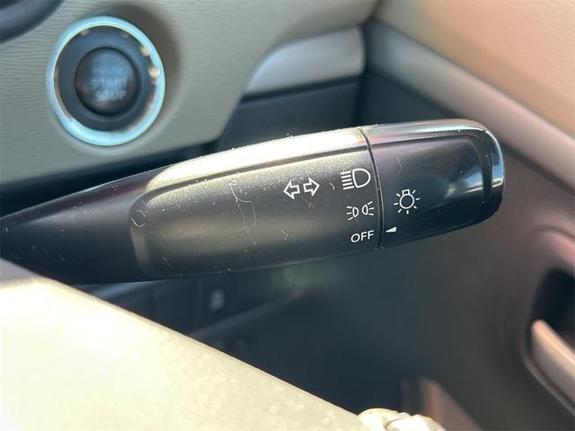 ワゴンＲ ＦＸリミテッド　ＥＴＣ　ナビ　ＴＶ　スマートキー　アイドリングストップ　電動格納ミラー　ベンチシート　ＣＶＴ　盗難防止システム　ＡＢＳ　ＣＤ　ＵＳＢ　ミュージックプレイヤー接続可　Ｂｌｕｅｔｏｏｔｈ　アルミホイール（10枚目）