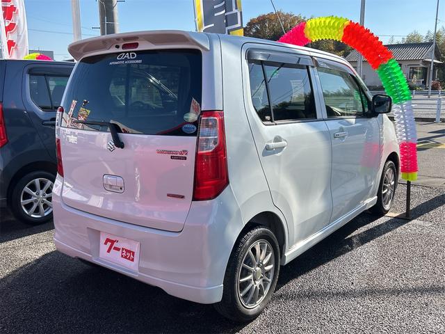 ワゴンＲ ＦＸリミテッド　ＥＴＣ　ナビ　ＴＶ　スマートキー　アイドリングストップ　電動格納ミラー　ベンチシート　ＣＶＴ　盗難防止システム　ＡＢＳ　ＣＤ　ＵＳＢ　ミュージックプレイヤー接続可　Ｂｌｕｅｔｏｏｔｈ　アルミホイール（16枚目）