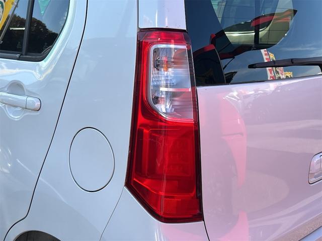 ワゴンＲ ＦＸリミテッド　ＥＴＣ　ナビ　ＴＶ　スマートキー　アイドリングストップ　電動格納ミラー　ベンチシート　ＣＶＴ　盗難防止システム　ＡＢＳ　ＣＤ　ＵＳＢ　ミュージックプレイヤー接続可　Ｂｌｕｅｔｏｏｔｈ　アルミホイール（27枚目）