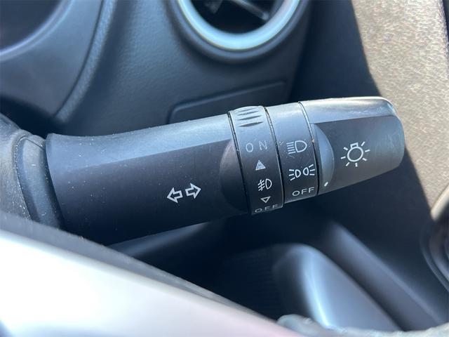 デイズ ハイウェイスター　Ｘ　全周囲カメラ　ＨＩＤ　スマートキー　アイドリングストップ　電動格納ミラー　ベンチシート　ＣＶＴ　盗難防止システム　ＡＢＳ　ミュージックプレイヤー接続可　アルミホイール　衝突安全ボディ　エアコン（9枚目）