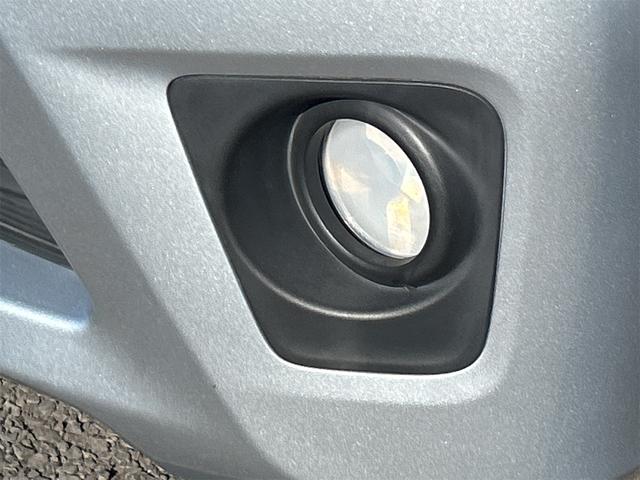 デイズ ハイウェイスター　Ｘ　全周囲カメラ　ＨＩＤ　スマートキー　アイドリングストップ　電動格納ミラー　ベンチシート　ＣＶＴ　盗難防止システム　ＡＢＳ　ミュージックプレイヤー接続可　アルミホイール　衝突安全ボディ　エアコン（25枚目）