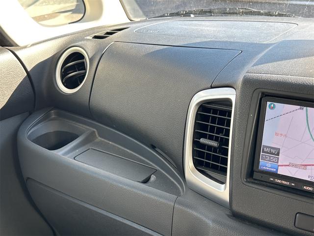 スペーシア Ｇリミテッド　ＥＴＣ　バックカメラ　電動スライドドア　ナビ　レーンアシスト　衝突被害軽減システム　オートマチックハイビーム　スマートキー　アイドリングストップ　電動格納ミラー　シートヒーター　ＣＶＴ　ＥＳＣ　ＣＤ（42枚目）