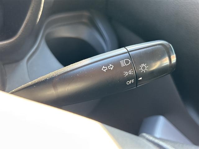 スペーシア Ｇリミテッド　ＥＴＣ　バックカメラ　電動スライドドア　ナビ　レーンアシスト　衝突被害軽減システム　オートマチックハイビーム　スマートキー　アイドリングストップ　電動格納ミラー　シートヒーター　ＣＶＴ　ＥＳＣ　ＣＤ（45枚目）