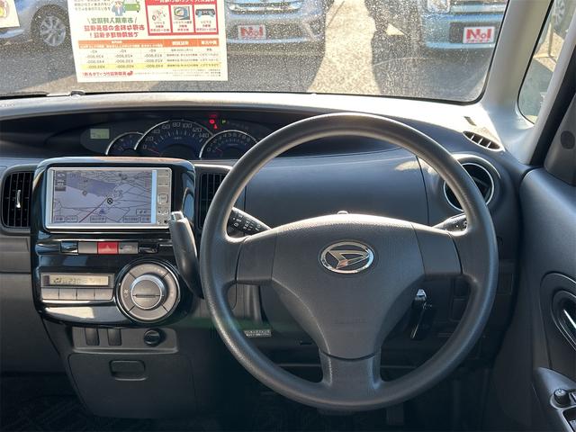 タント カスタムＬ　ＥＴＣ　スライドドア　ナビ　ＴＶ　ＨＩＤ　スマートキー　電動格納ミラー　ベンチシート　ＣＶＴ　盗難防止システム　ＡＢＳ　ＣＤ　ミュージックプレイヤー接続可　アルミホイール　衝突安全ボディ　エアコン（3枚目）
