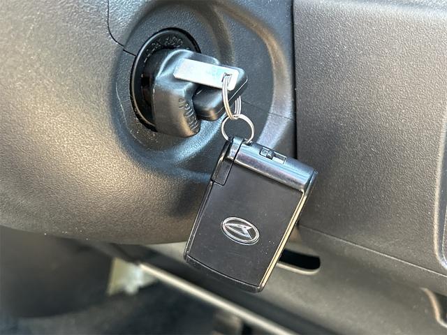 タント カスタムＬ　ＥＴＣ　スライドドア　ナビ　ＴＶ　ＨＩＤ　スマートキー　電動格納ミラー　ベンチシート　ＣＶＴ　盗難防止システム　ＡＢＳ　ＣＤ　ミュージックプレイヤー接続可　アルミホイール　衝突安全ボディ　エアコン（6枚目）