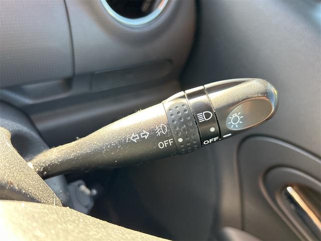 タント カスタムＬ　ＥＴＣ　スライドドア　ナビ　ＴＶ　ＨＩＤ　スマートキー　電動格納ミラー　ベンチシート　ＣＶＴ　盗難防止システム　ＡＢＳ　ＣＤ　ミュージックプレイヤー接続可　アルミホイール　衝突安全ボディ　エアコン（10枚目）