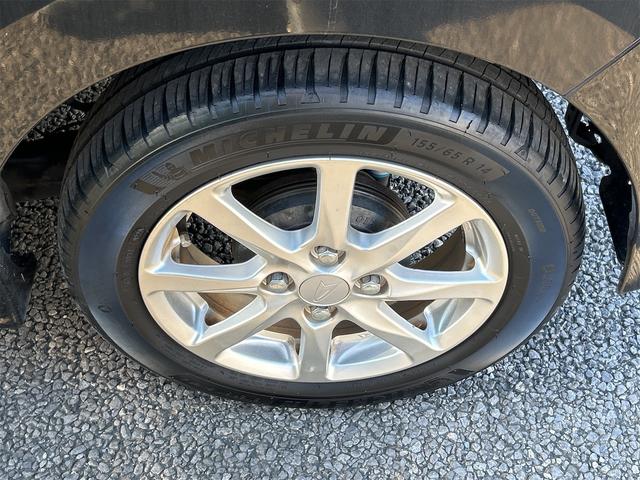 タント カスタムＬ　ＥＴＣ　スライドドア　ナビ　ＴＶ　ＨＩＤ　スマートキー　電動格納ミラー　ベンチシート　ＣＶＴ　盗難防止システム　ＡＢＳ　ＣＤ　ミュージックプレイヤー接続可　アルミホイール　衝突安全ボディ　エアコン（20枚目）