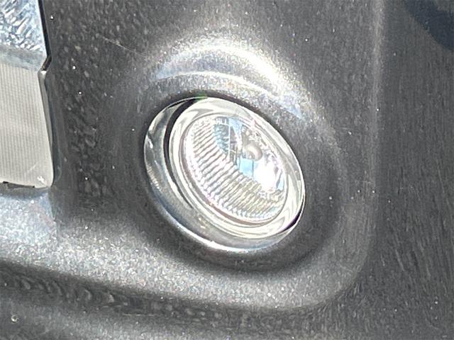 タント カスタムＬ　ＥＴＣ　スライドドア　ナビ　ＴＶ　ＨＩＤ　スマートキー　電動格納ミラー　ベンチシート　ＣＶＴ　盗難防止システム　ＡＢＳ　ＣＤ　ミュージックプレイヤー接続可　アルミホイール　衝突安全ボディ　エアコン（22枚目）