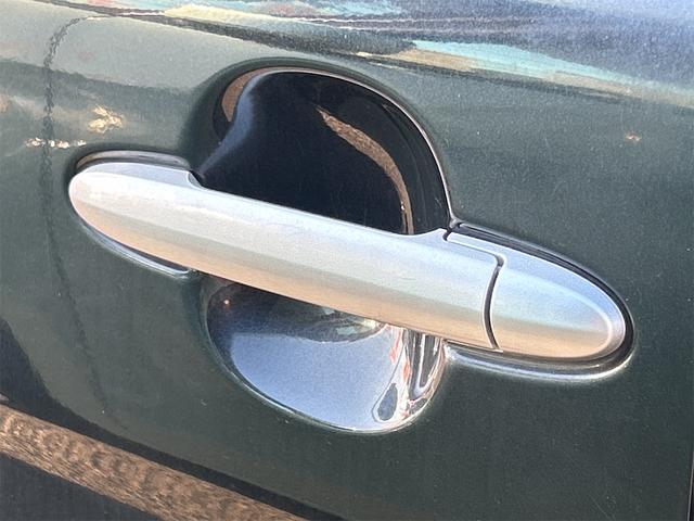 タント カスタムＬ　ＥＴＣ　スライドドア　ナビ　ＴＶ　ＨＩＤ　スマートキー　電動格納ミラー　ベンチシート　ＣＶＴ　盗難防止システム　ＡＢＳ　ＣＤ　ミュージックプレイヤー接続可　アルミホイール　衝突安全ボディ　エアコン（31枚目）