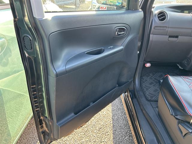 タント カスタムＬ　ＥＴＣ　スライドドア　ナビ　ＴＶ　ＨＩＤ　スマートキー　電動格納ミラー　ベンチシート　ＣＶＴ　盗難防止システム　ＡＢＳ　ＣＤ　ミュージックプレイヤー接続可　アルミホイール　衝突安全ボディ　エアコン（33枚目）