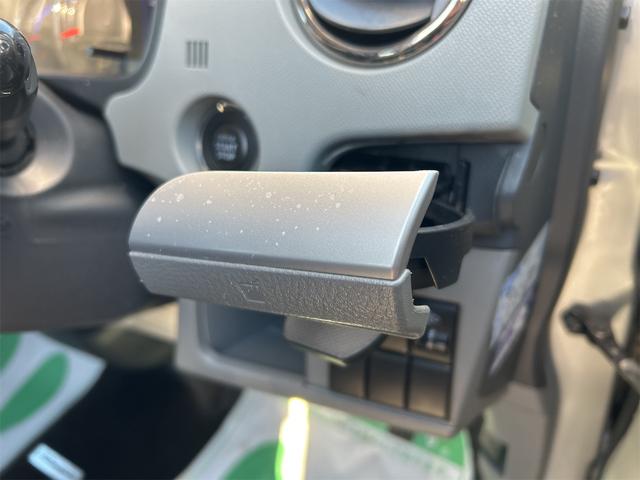 ＡＺワゴン ＸＳスペシャル　スマートキー　電動格納ミラー　ベンチシート　ＣＶＴ　盗難防止システム　ＡＢＳ　ＣＤ　アルミホイール　衝突安全ボディ　エアコン　パワーステアリング　パワーウィンドウ（10枚目）
