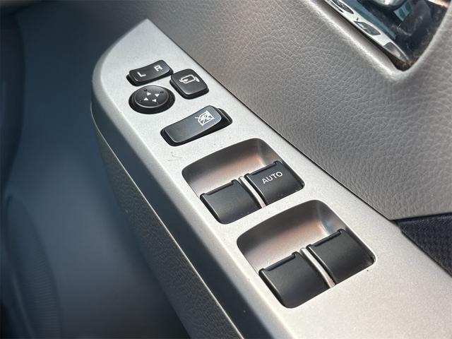 ＡＺワゴン ＸＳスペシャル　スマートキー　電動格納ミラー　ベンチシート　ＣＶＴ　盗難防止システム　ＡＢＳ　ＣＤ　アルミホイール　衝突安全ボディ　エアコン　パワーステアリング　パワーウィンドウ（11枚目）
