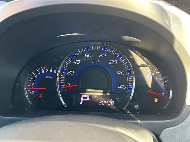 ＡＺワゴン ＸＳスペシャル　スマートキー　電動格納ミラー　ベンチシート　ＣＶＴ　盗難防止システム　ＡＢＳ　ＣＤ　アルミホイール　衝突安全ボディ　エアコン　パワーステアリング　パワーウィンドウ（42枚目）