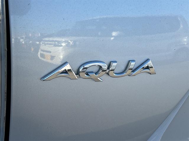 アクア Ｓ　バックカメラ　オートライト　スマートキー　電動格納ミラー　ＣＶＴ　衝突安全ボディ　ＡＢＳ　ＥＳＣ　エアコン　パワーステアリング　パワーウィンドウ（25枚目）