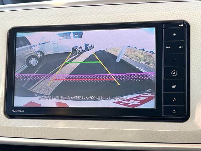 ムーヴキャンバス Ｘ　ＳＡＩＩ　バックカメラ　ナビ　ＴＶ　衝突被害軽減システム　オートライト　スマートキー　アイドリングストップ　電動格納ミラー　ベンチシート　ＣＶＴ　盗難防止システム　ＡＢＳ　ＥＳＣ　ＣＤ（4枚目）