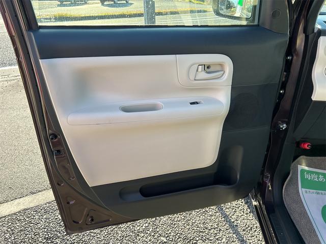 ムーヴキャンバス Ｘ　ＳＡＩＩ　バックカメラ　ナビ　ＴＶ　衝突被害軽減システム　オートライト　スマートキー　アイドリングストップ　電動格納ミラー　ベンチシート　ＣＶＴ　盗難防止システム　ＡＢＳ　ＥＳＣ　ＣＤ（33枚目）