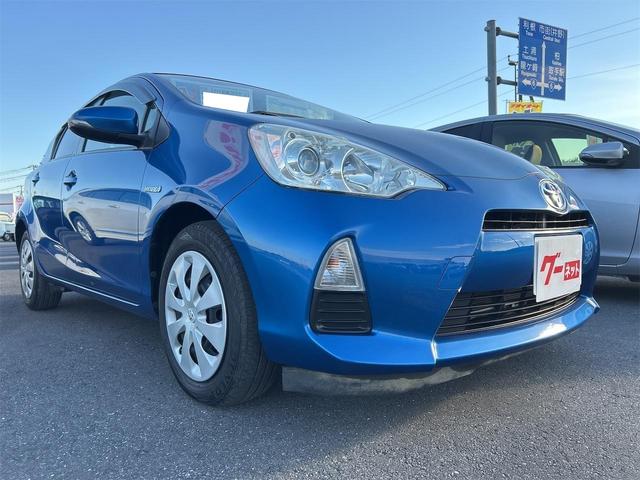 アクア Ｓ　ＥＴＣ　キーレスエントリー　電動格納ミラー　シートヒーター　ＣＶＴ　衝突安全ボディ　ＡＢＳ　ＥＳＣ　エアコン　パワーステアリング　パワーウィンドウ（18枚目）