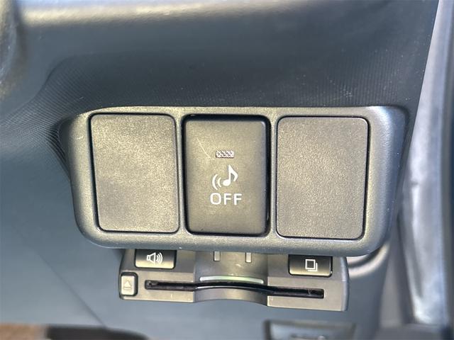 アクア Ｓ　ＥＴＣ　キーレスエントリー　電動格納ミラー　シートヒーター　ＣＶＴ　衝突安全ボディ　ＡＢＳ　ＥＳＣ　エアコン　パワーステアリング　パワーウィンドウ（40枚目）