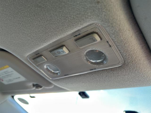 アクア Ｓ　ＥＴＣ　キーレスエントリー　電動格納ミラー　シートヒーター　ＣＶＴ　衝突安全ボディ　ＡＢＳ　ＥＳＣ　エアコン　パワーステアリング　パワーウィンドウ（45枚目）