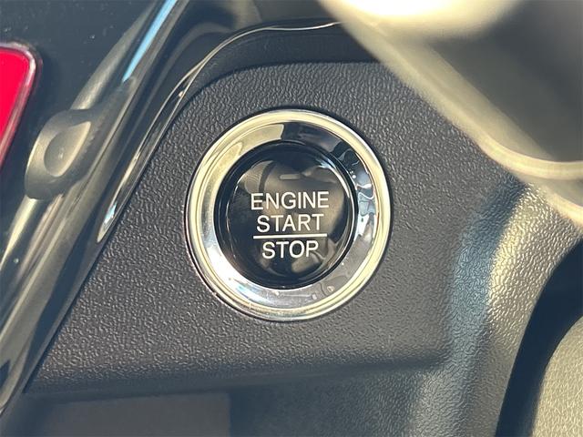 ステップワゴンスパーダ スパーダ・クールスピリット　ドライブレコーダー　ＥＴＣ　全周囲カメラ　ナビ　ＴＶ　オートクルーズコントロール　レーンアシスト　衝突被害軽減システム　両側電動スライドドア　オートライト　スマートキー　アイドリングストップ（8枚目）