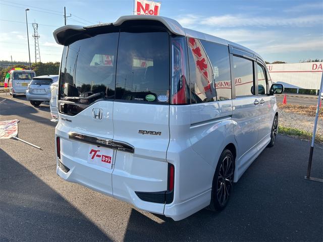 ステップワゴンスパーダ スパーダ・クールスピリット　ドライブレコーダー　ＥＴＣ　全周囲カメラ　ナビ　ＴＶ　オートクルーズコントロール　レーンアシスト　衝突被害軽減システム　両側電動スライドドア　オートライト　スマートキー　アイドリングストップ（14枚目）