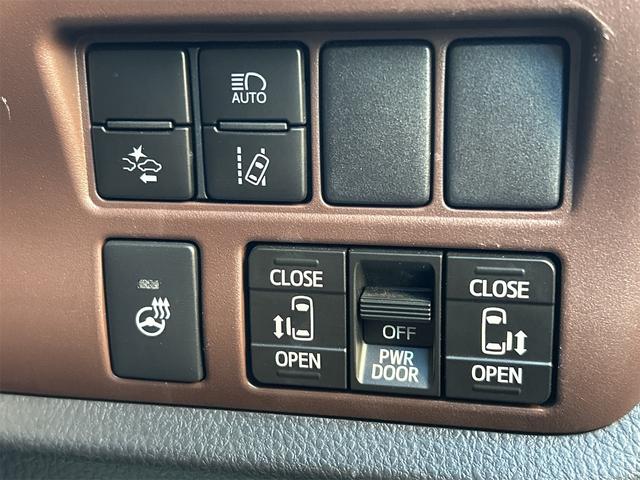 エスクァイア Ｇｉ　プレミアムパッケージ　ドライブレコーダー　ＥＴＣ　バックカメラ　ＴＶ　オートクルーズコントロール　レーンアシスト　衝突被害軽減システム　両側電動スライドドア　オートマチックハイビーム　オートライト　ＬＥＤヘッドランプ（9枚目）