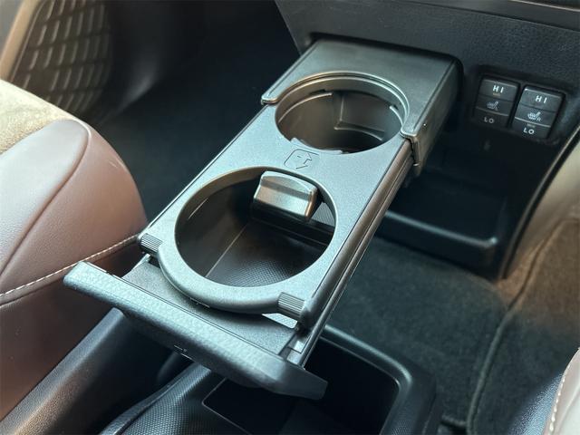 エスクァイア Ｇｉ　プレミアムパッケージ　ドライブレコーダー　ＥＴＣ　バックカメラ　ＴＶ　オートクルーズコントロール　レーンアシスト　衝突被害軽減システム　両側電動スライドドア　オートマチックハイビーム　オートライト　ＬＥＤヘッドランプ（38枚目）