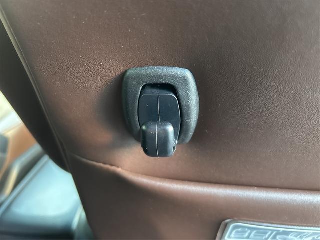 エスクァイア Ｇｉ　プレミアムパッケージ　ドライブレコーダー　ＥＴＣ　バックカメラ　ＴＶ　オートクルーズコントロール　レーンアシスト　衝突被害軽減システム　両側電動スライドドア　オートマチックハイビーム　オートライト　ＬＥＤヘッドランプ（54枚目）