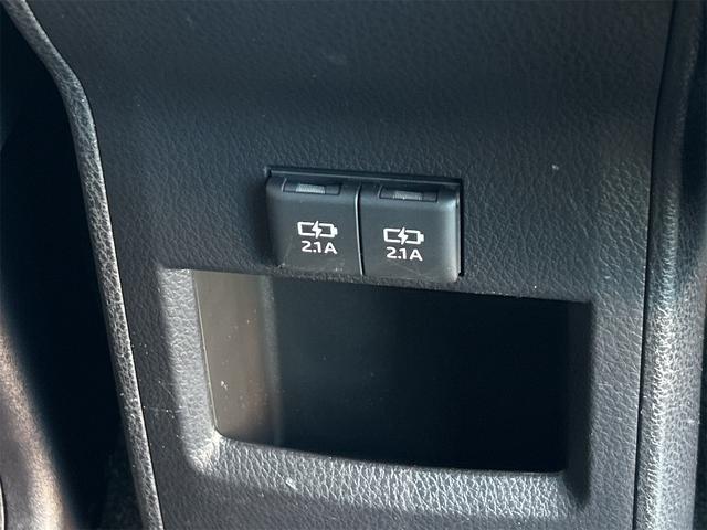 エスクァイア Ｇｉ　プレミアムパッケージ　ドライブレコーダー　ＥＴＣ　バックカメラ　ＴＶ　オートクルーズコントロール　レーンアシスト　衝突被害軽減システム　両側電動スライドドア　オートマチックハイビーム　オートライト　ＬＥＤヘッドランプ（56枚目）