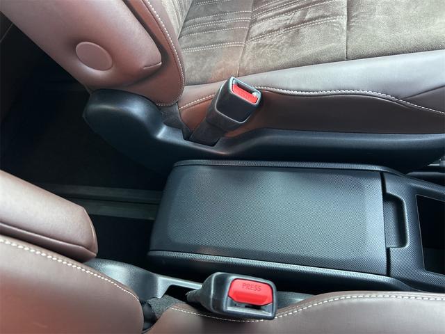 エスクァイア Ｇｉ　プレミアムパッケージ　ドライブレコーダー　ＥＴＣ　バックカメラ　ＴＶ　オートクルーズコントロール　レーンアシスト　衝突被害軽減システム　両側電動スライドドア　オートマチックハイビーム　オートライト　ＬＥＤヘッドランプ（58枚目）