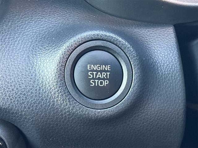 ヤリス Ｇ　ＥＴＣ　バックカメラ　ナビ　ＴＶ　クリアランスソナー　衝突被害軽減システム　オートマチックハイビーム　オートライト　スマートキー　電動格納ミラー　ＣＶＴ　盗難防止システム　衝突安全ボディ　ＡＢＳ（6枚目）